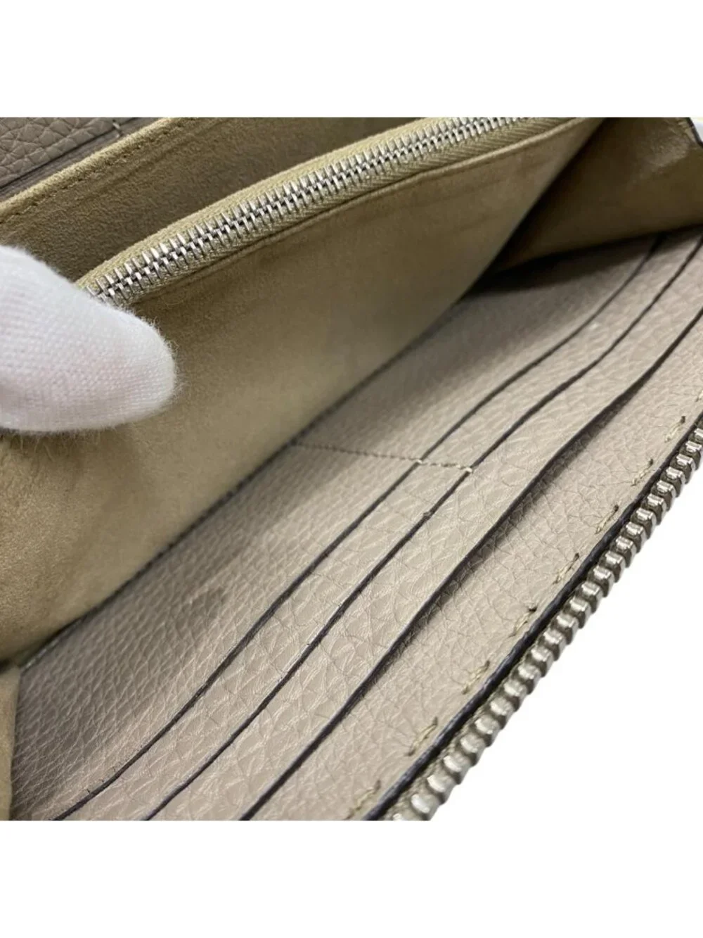 Fendi Wallet Selleria Zip Around Greige Beige Leather